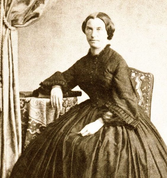 laure-de-maupassant copie.jpg